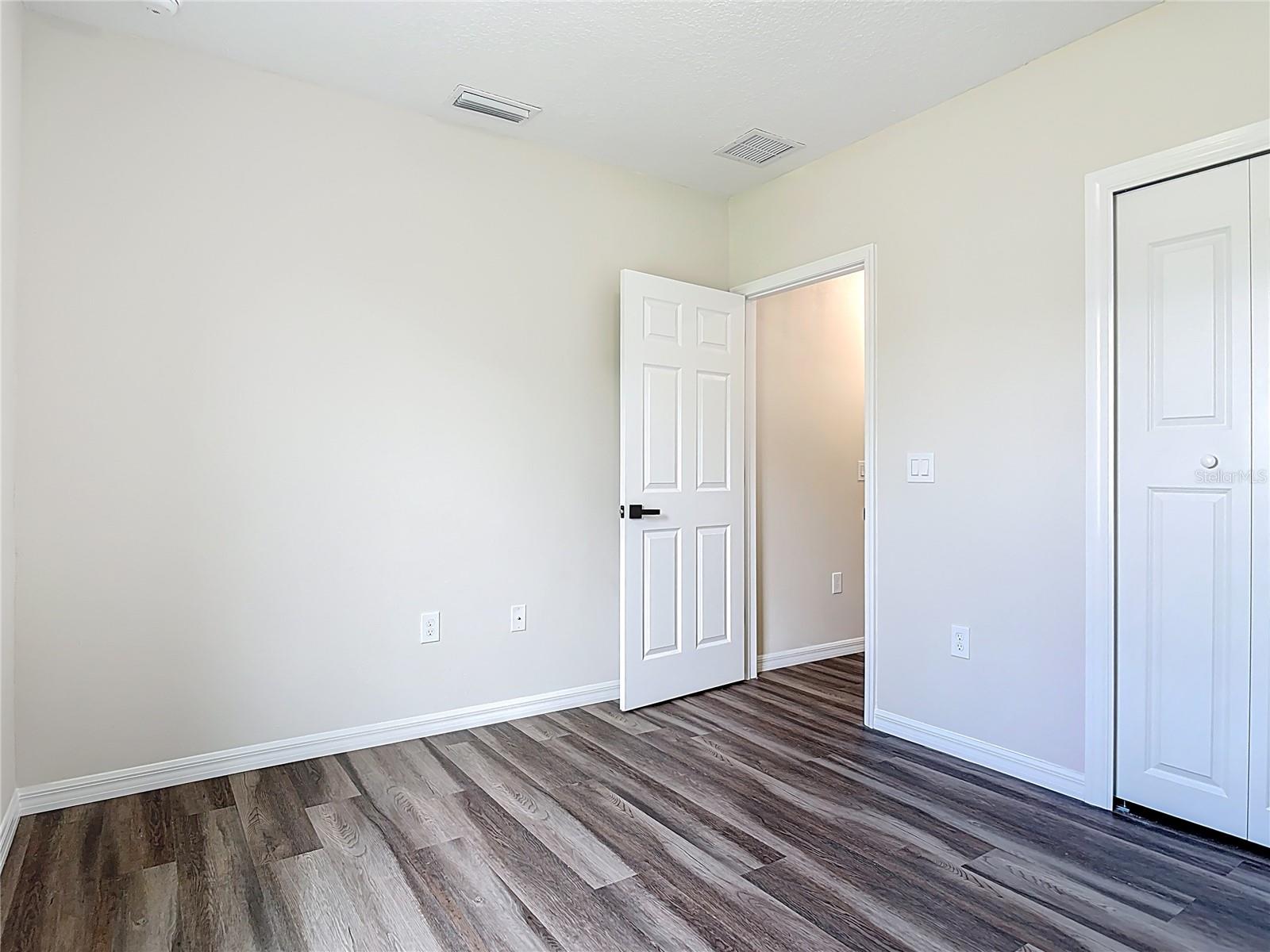 Image 29 of 45 For 1972 3rd Ave