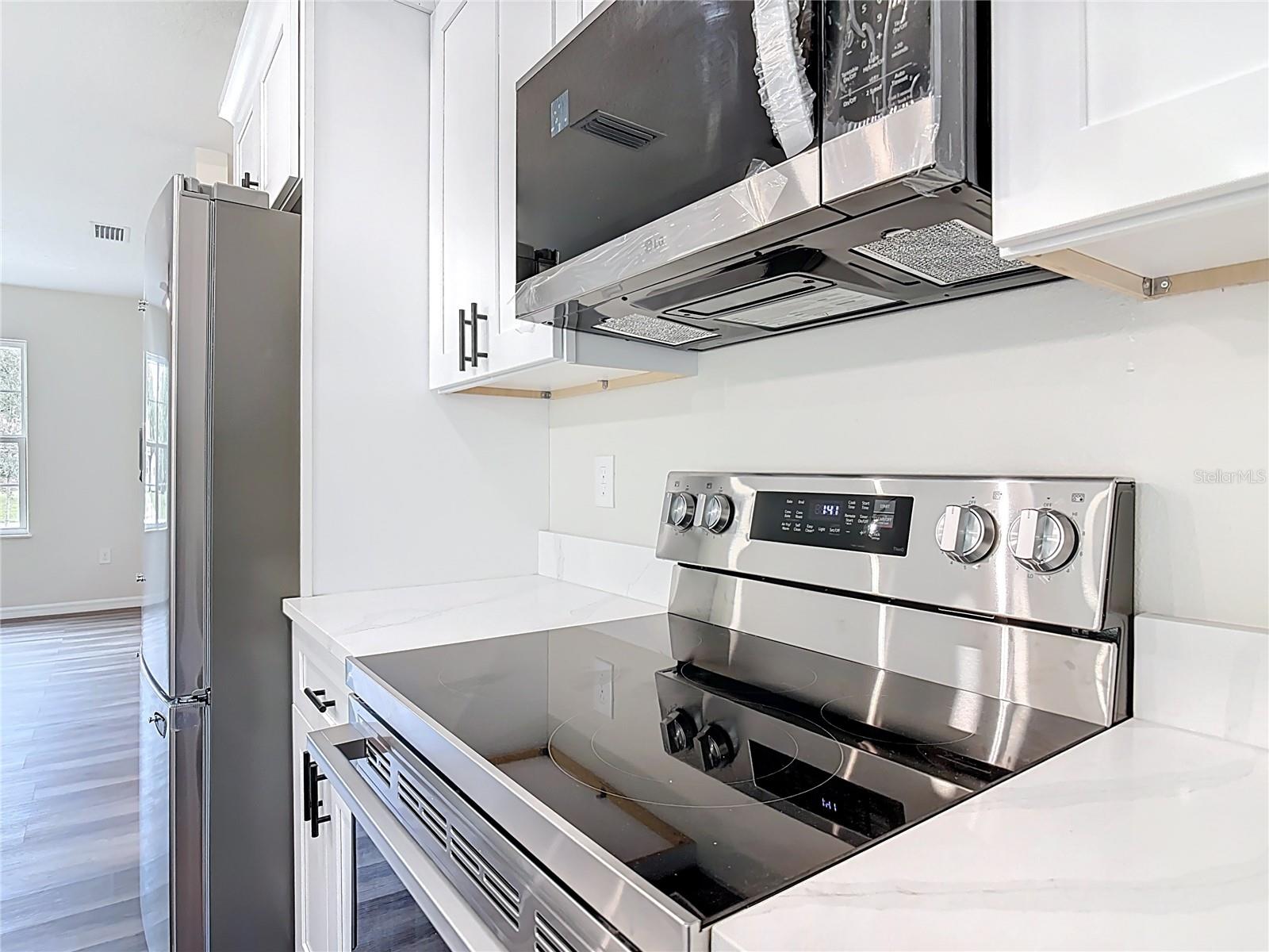 Image 8 of 45 For 1972 3rd Ave