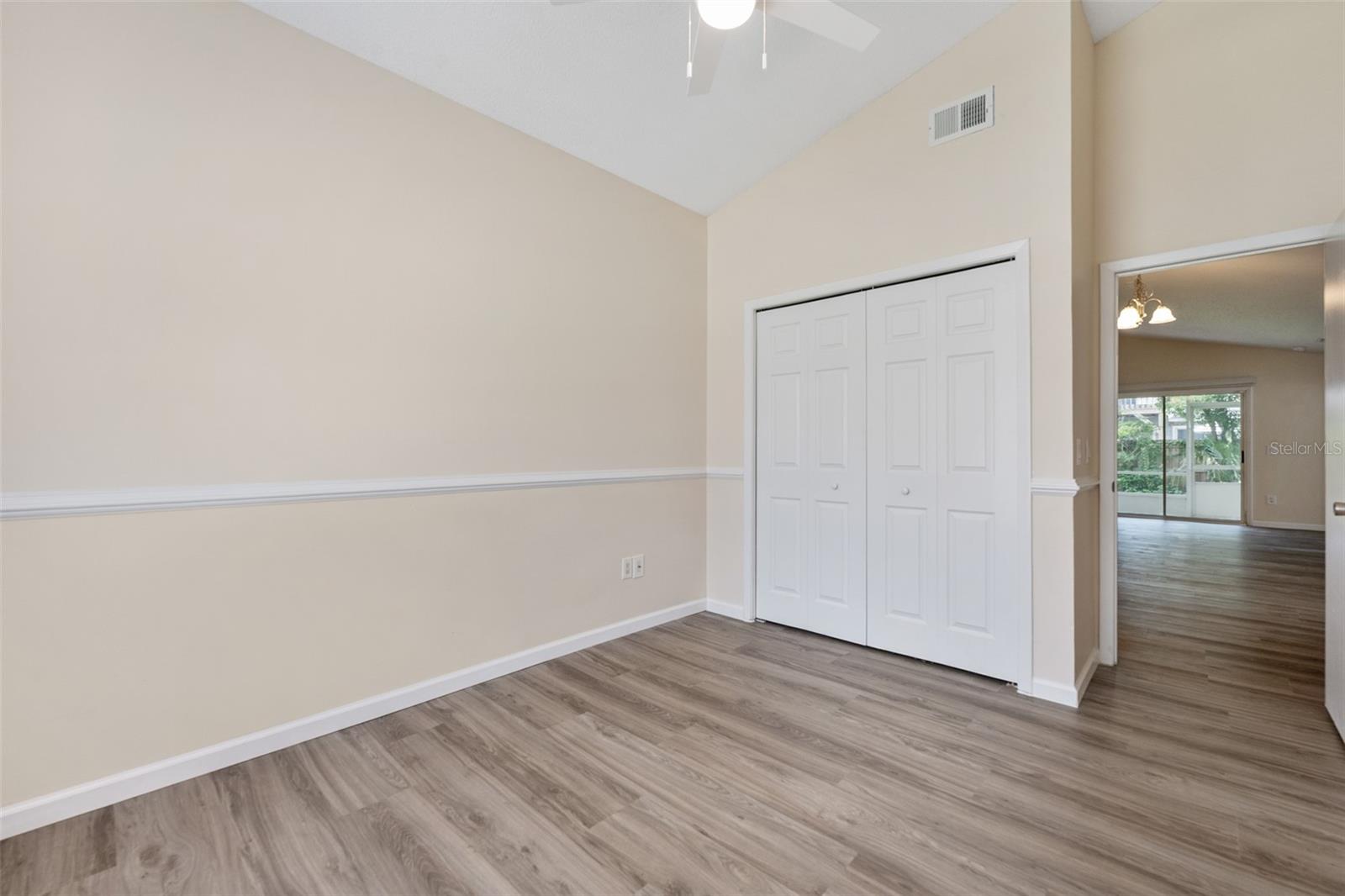 Image 25 of 38 For 5889 Woodpoint Terrace