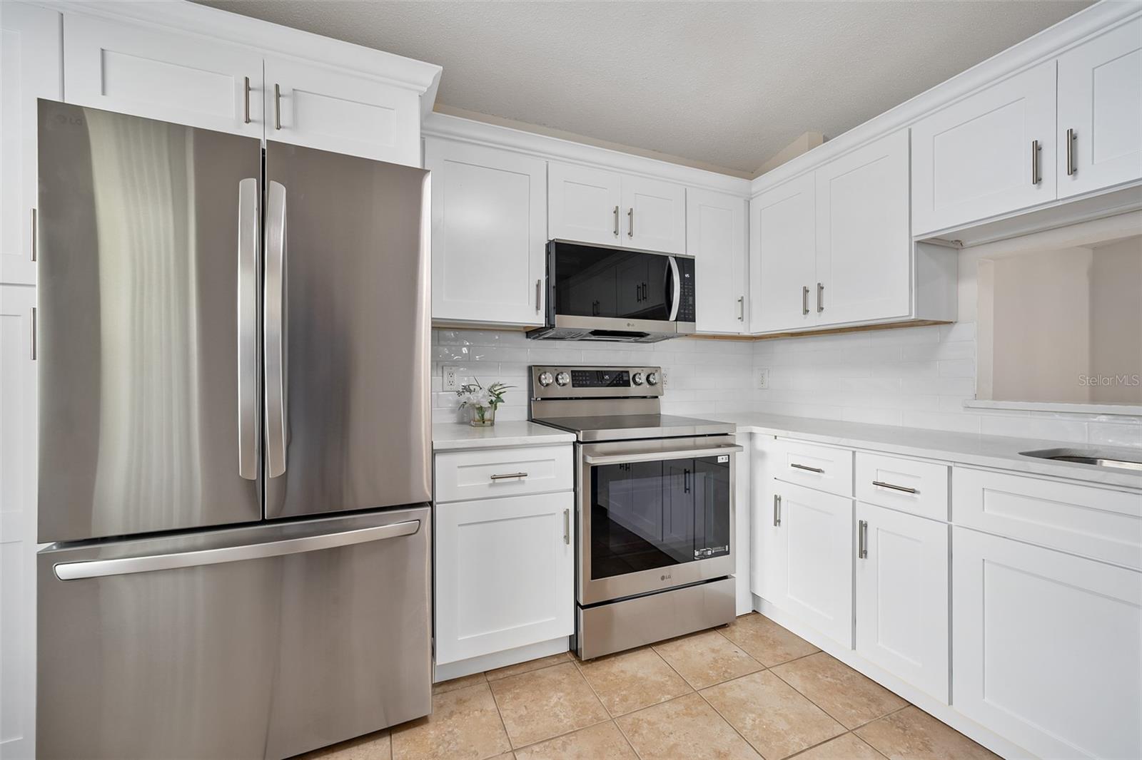 Image 8 of 38 For 5889 Woodpoint Terrace