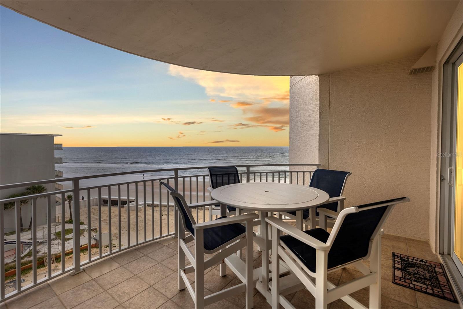 Image 29 of 59 For 2403 Atlantic Avenue 509