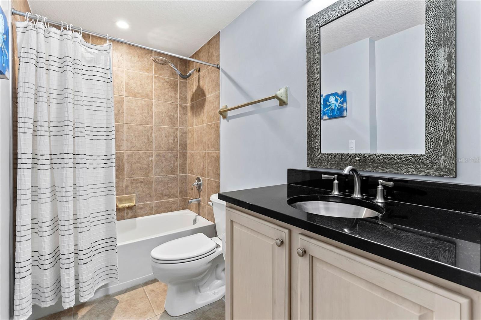 Image 5 of 59 For 2403 Atlantic Avenue 509