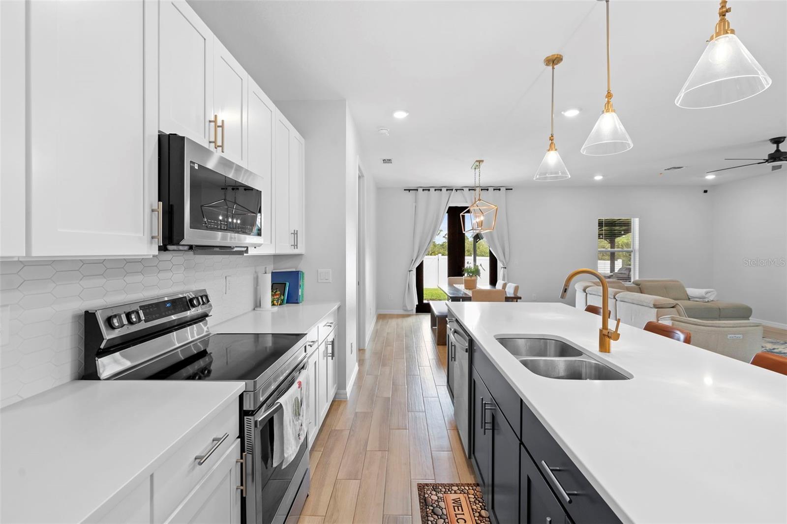 Image 11 of 46 For 1554 Meadowlark Drive