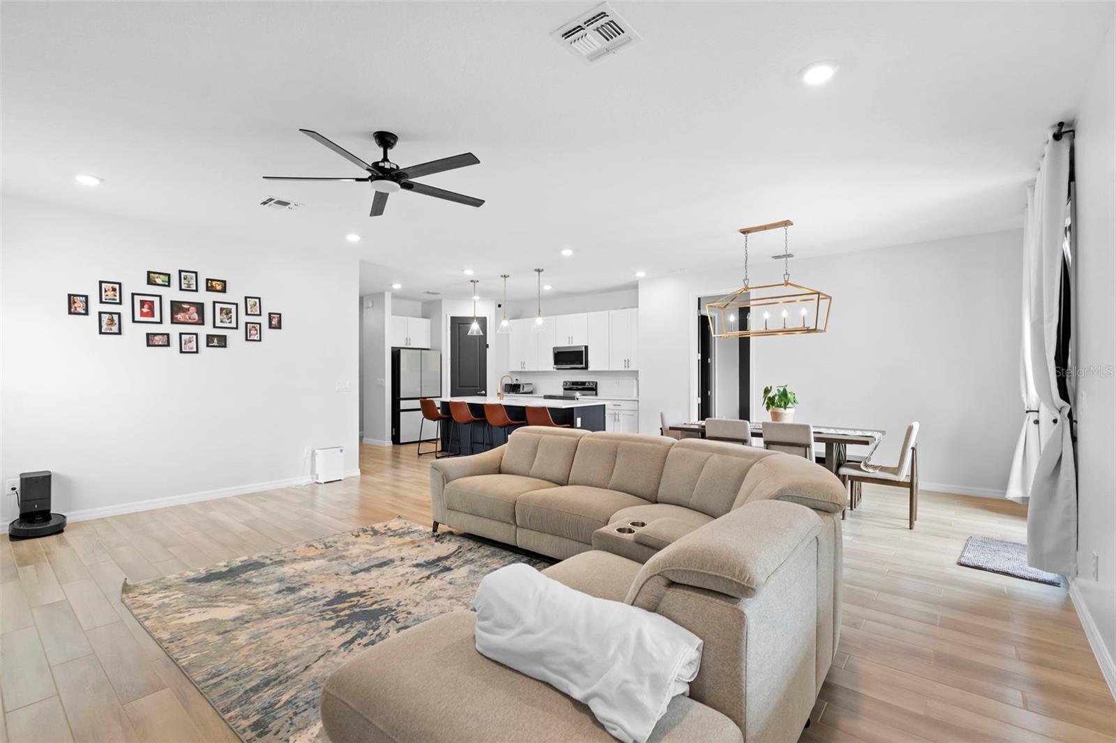 Image 21 of 46 For 1554 Meadowlark Drive