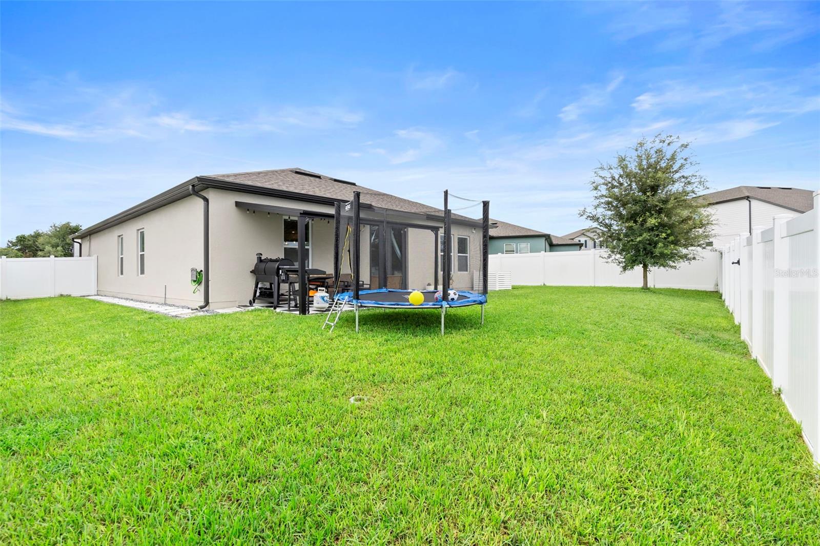Image 33 of 46 For 1554 Meadowlark Drive