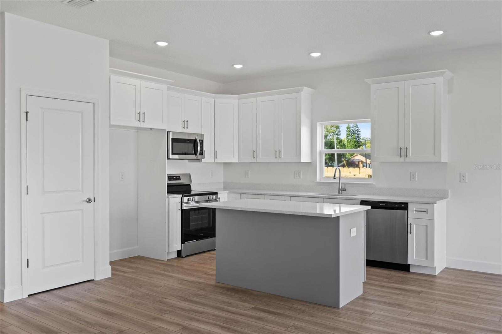Image 19 of 25 For 1211 15th Street