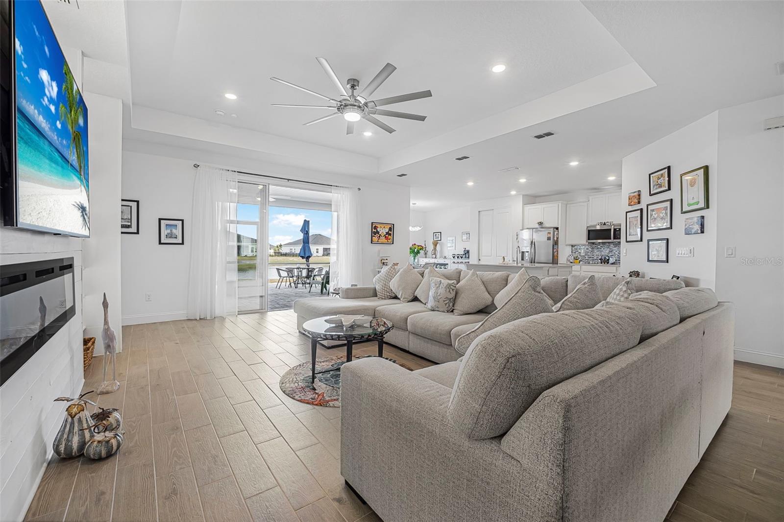 Image 10 of 55 For 2128 Raglan Circle