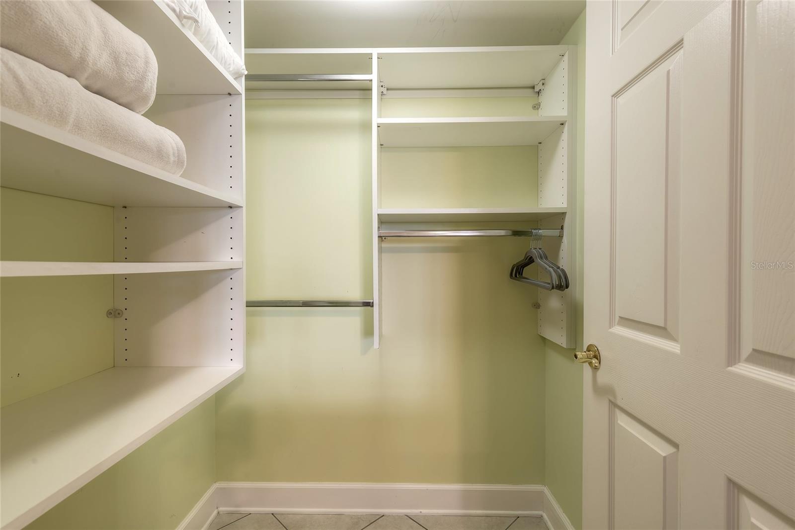 Image 11 of 47 For 3315 Atlantic Avenue 1106