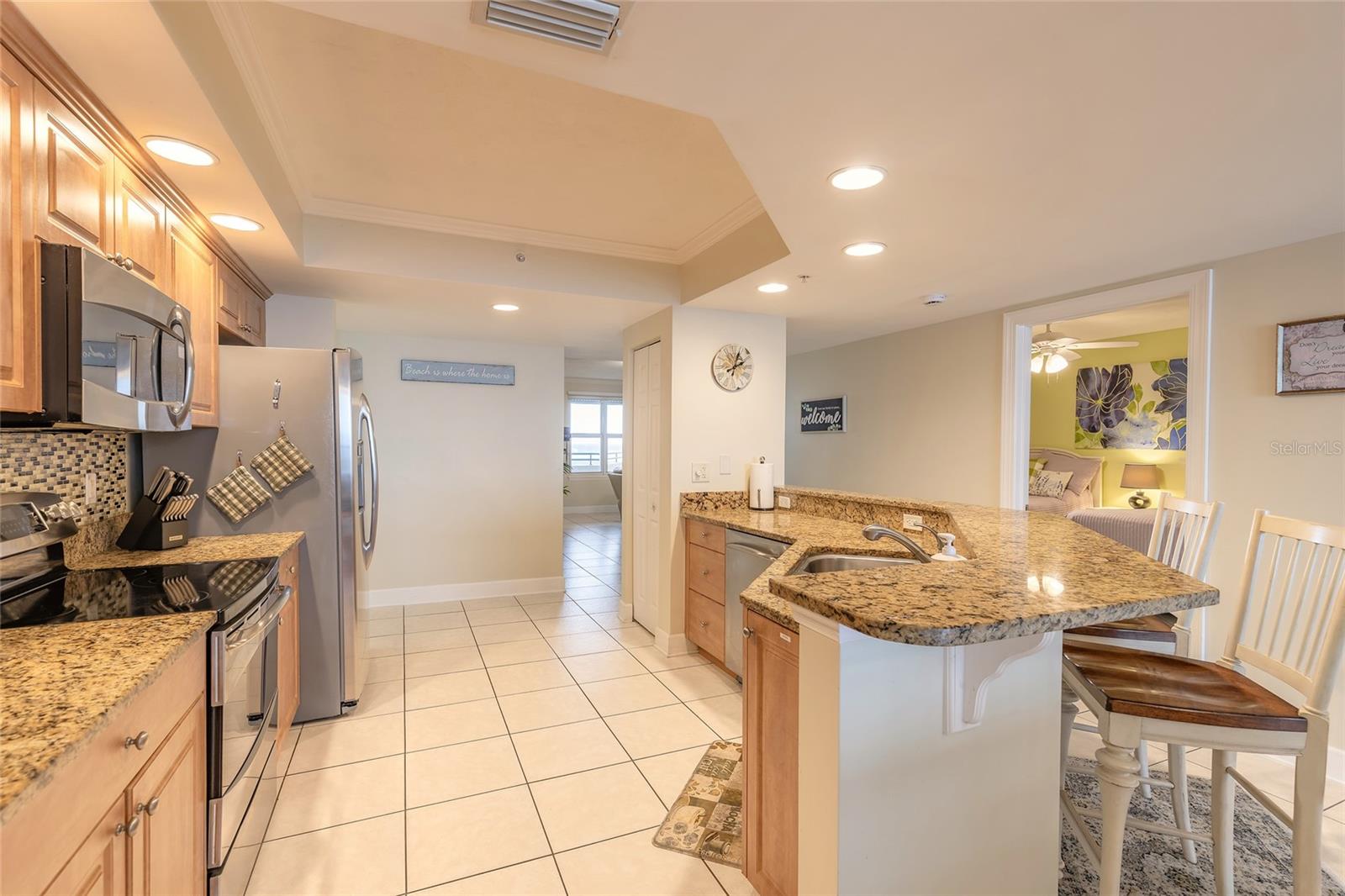 Image 14 of 47 For 3315 Atlantic Avenue 1106