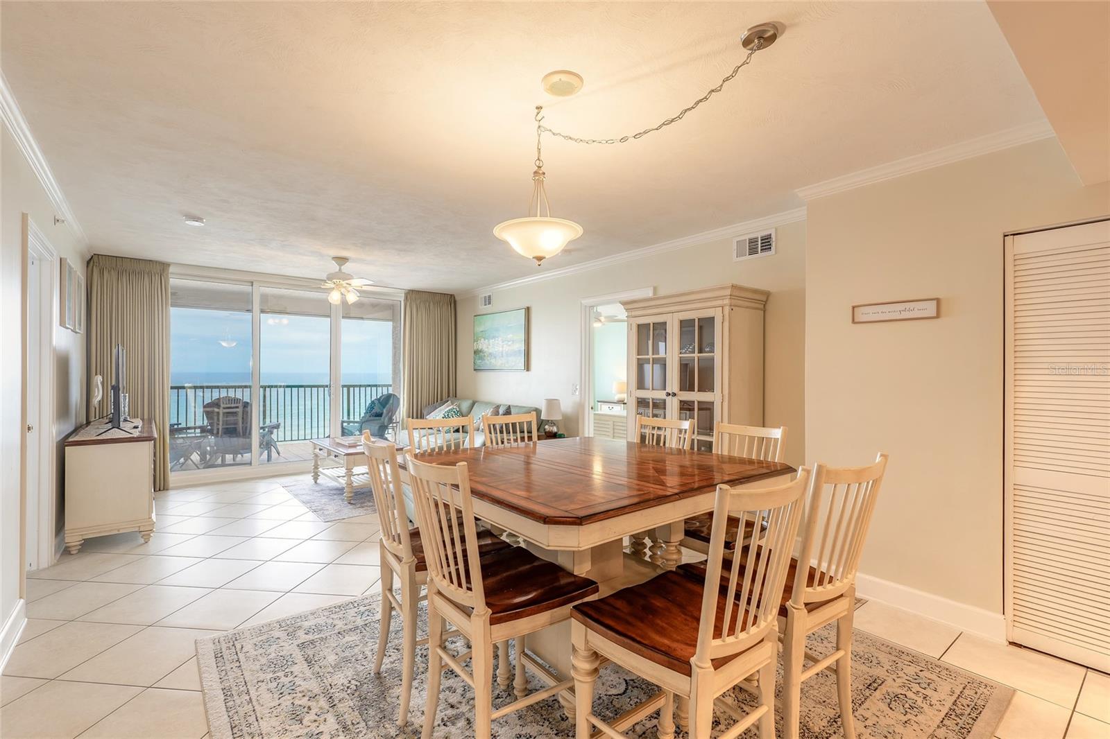 Image 16 of 47 For 3315 Atlantic Avenue 1106