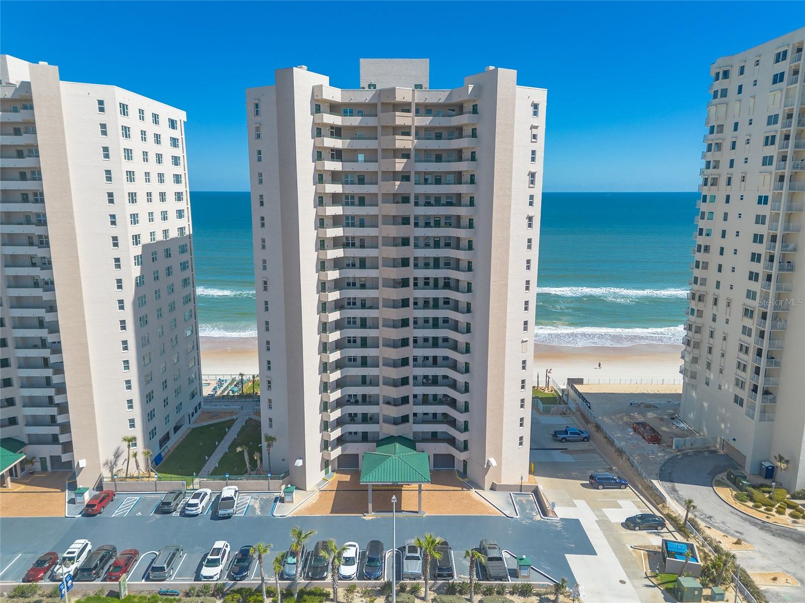 Image 2 of 47 For 3315 Atlantic Avenue 1106