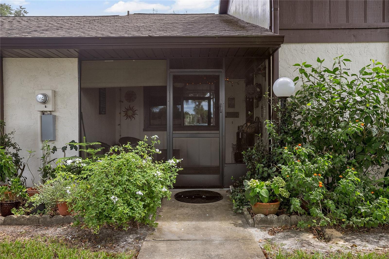 Image 2 of 59 For 955 Eastridge Drive 7p