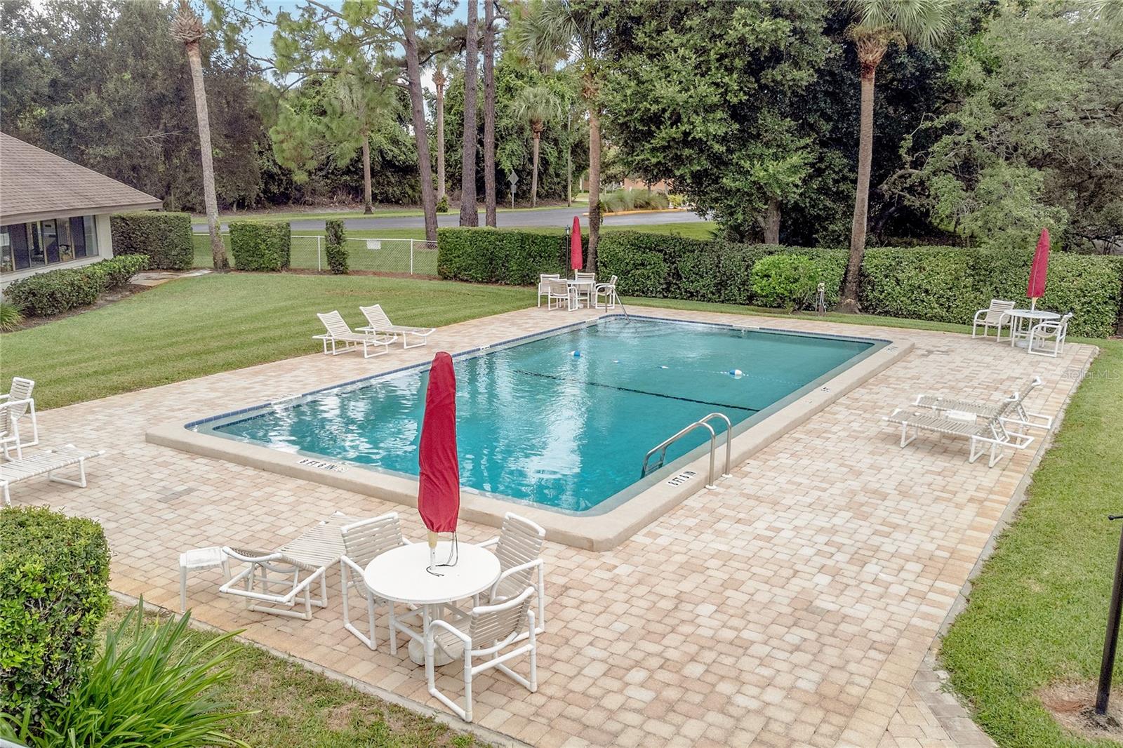 Image 35 of 59 For 955 Eastridge Drive 7p