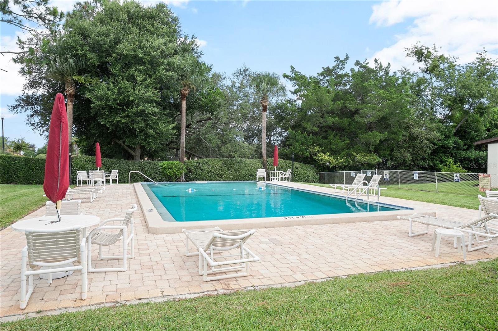 Image 36 of 59 For 955 Eastridge Drive 7p