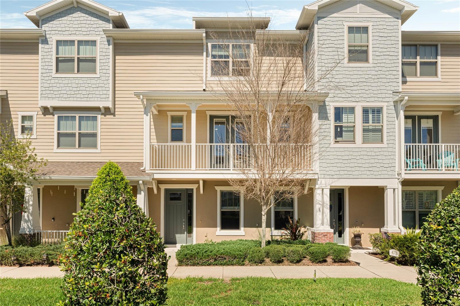 Image 3 of 41 For 471 Portico Court