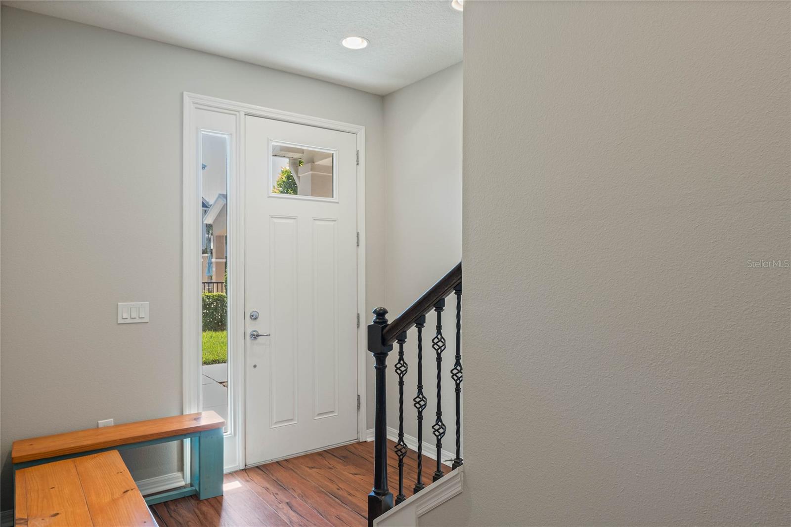 Image 7 of 41 For 471 Portico Court