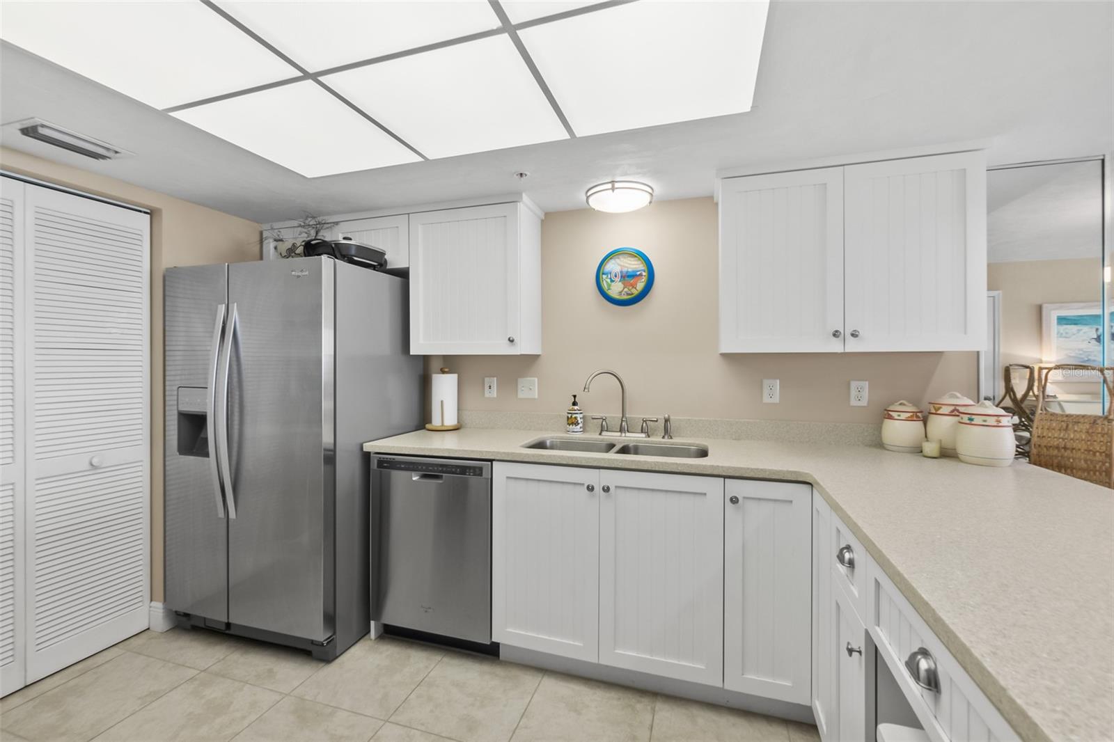 Image 17 of 51 For 2545 Atlantic Avenue 1005