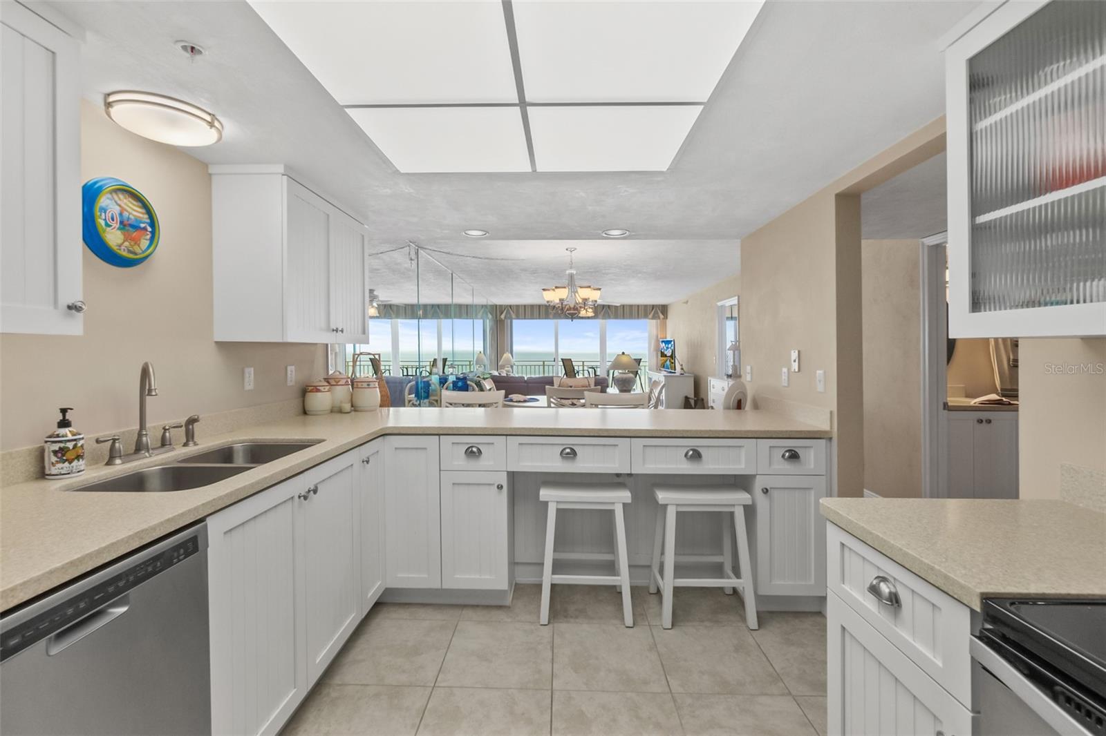 Image 18 of 51 For 2545 Atlantic Avenue 1005