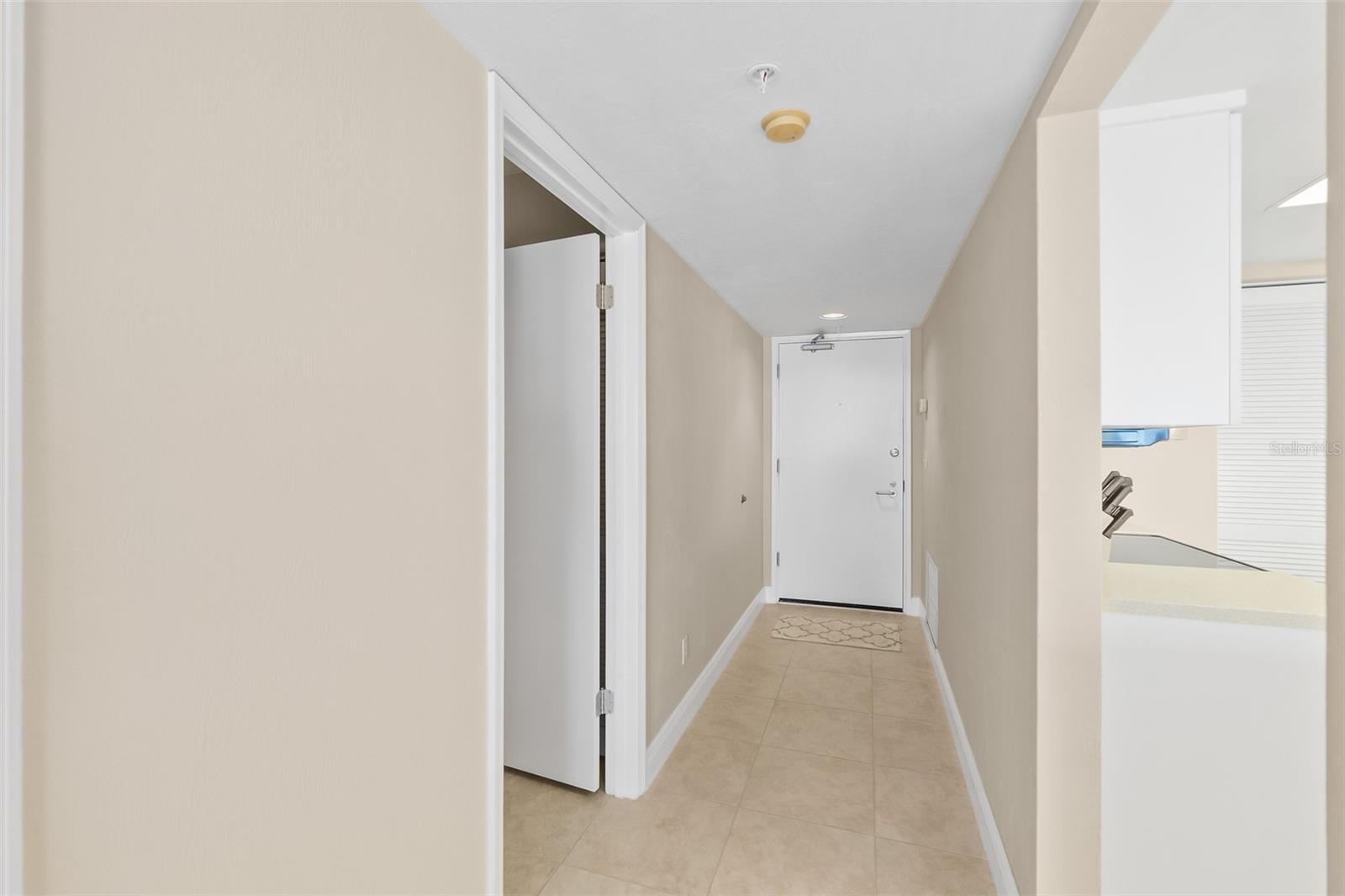 Image 34 of 51 For 2545 Atlantic Avenue 1005