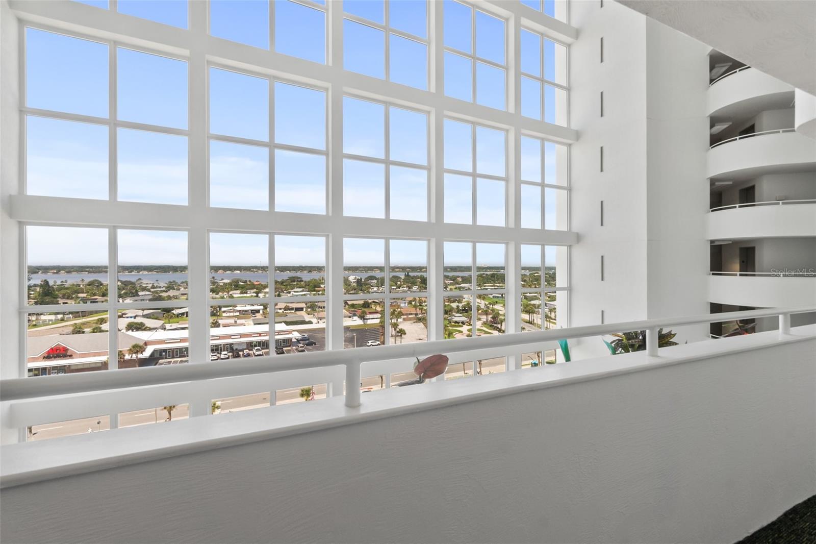 Image 36 of 51 For 2545 Atlantic Avenue 1005