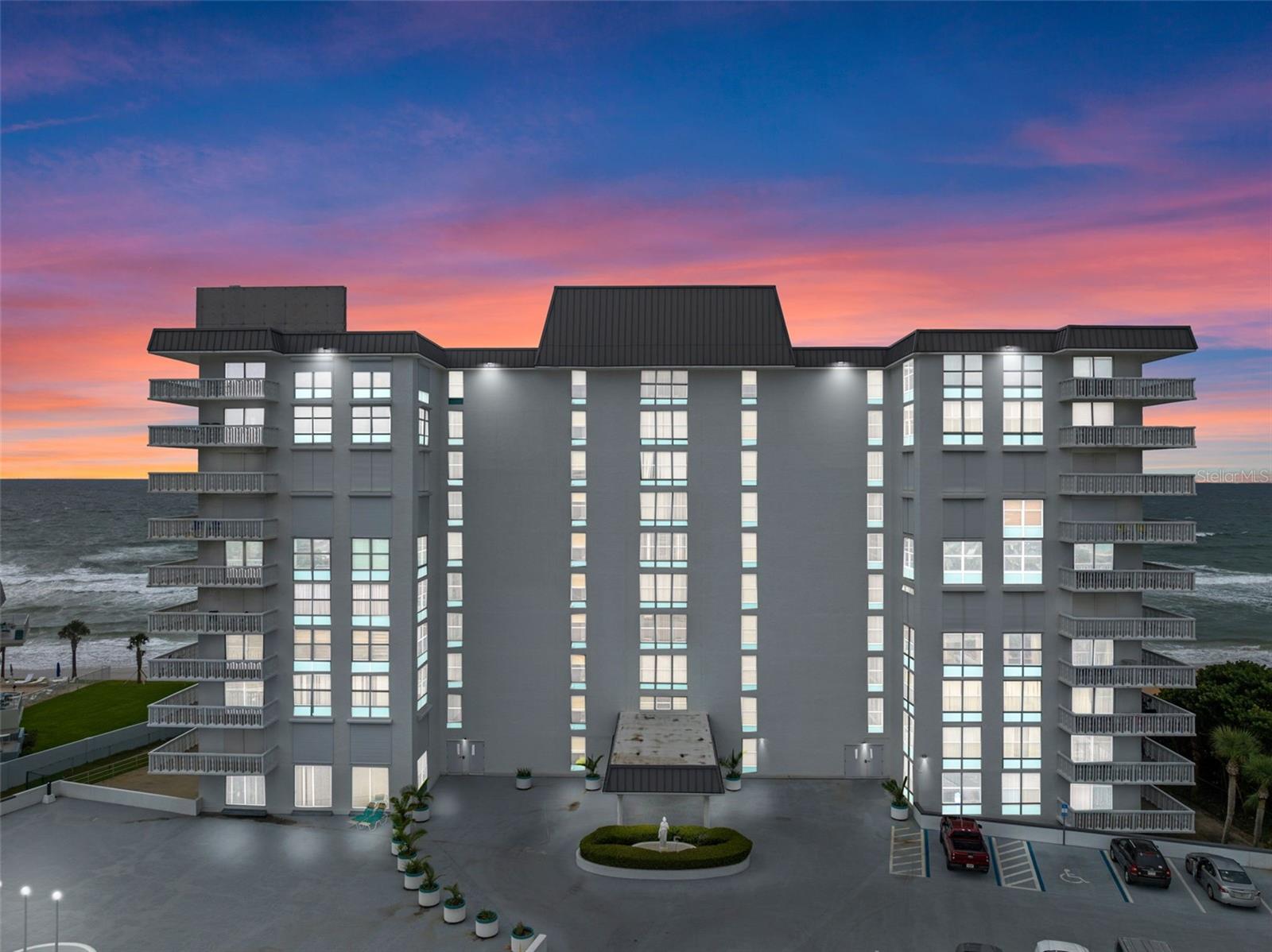 Image 2 of 53 For 1575 Ocean Shore Boulevard J050