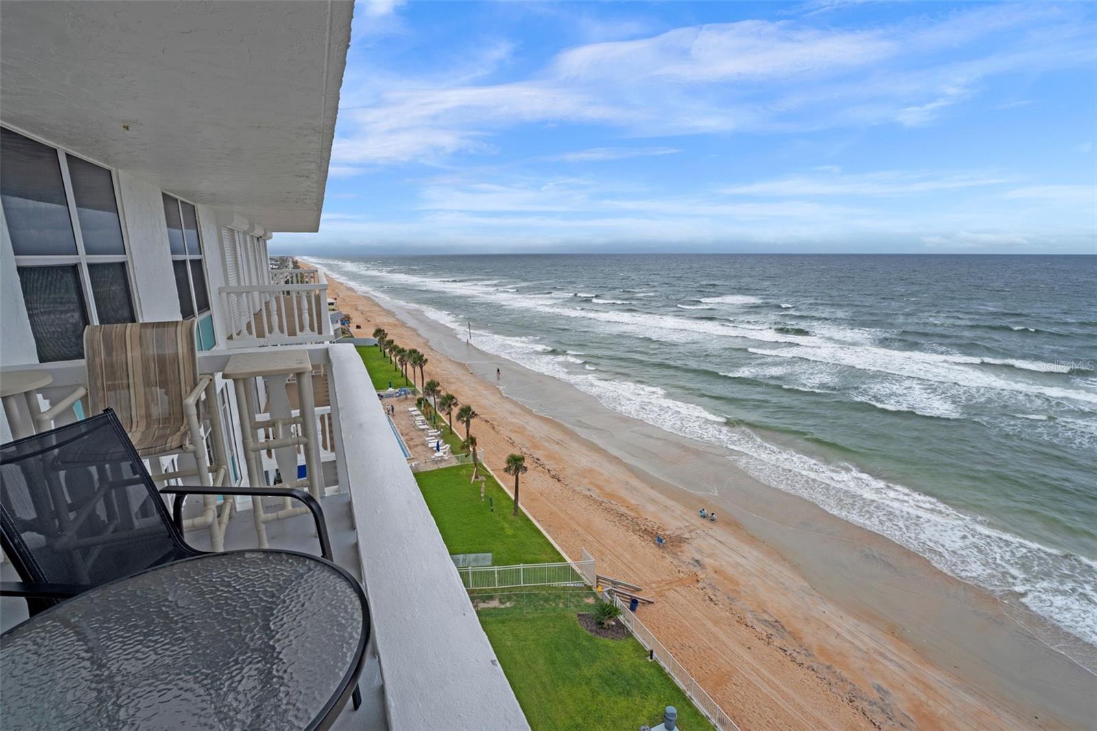 Image 36 of 53 For 1575 Ocean Shore Boulevard J050