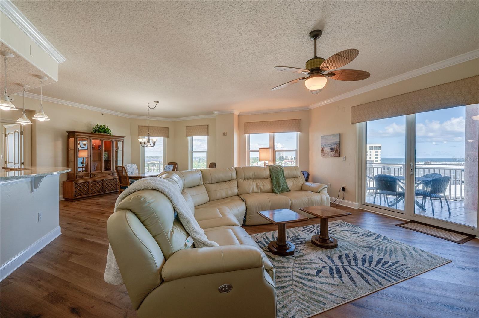 Image 14 of 49 For 3245 Atlantic Avenue 601