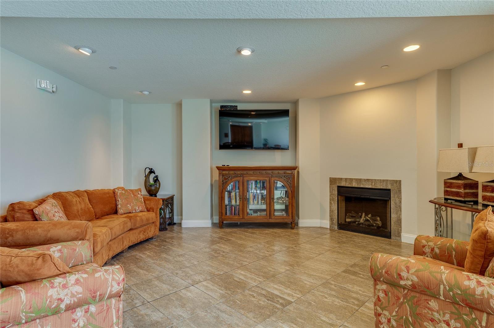 Image 42 of 49 For 3245 Atlantic Avenue 601