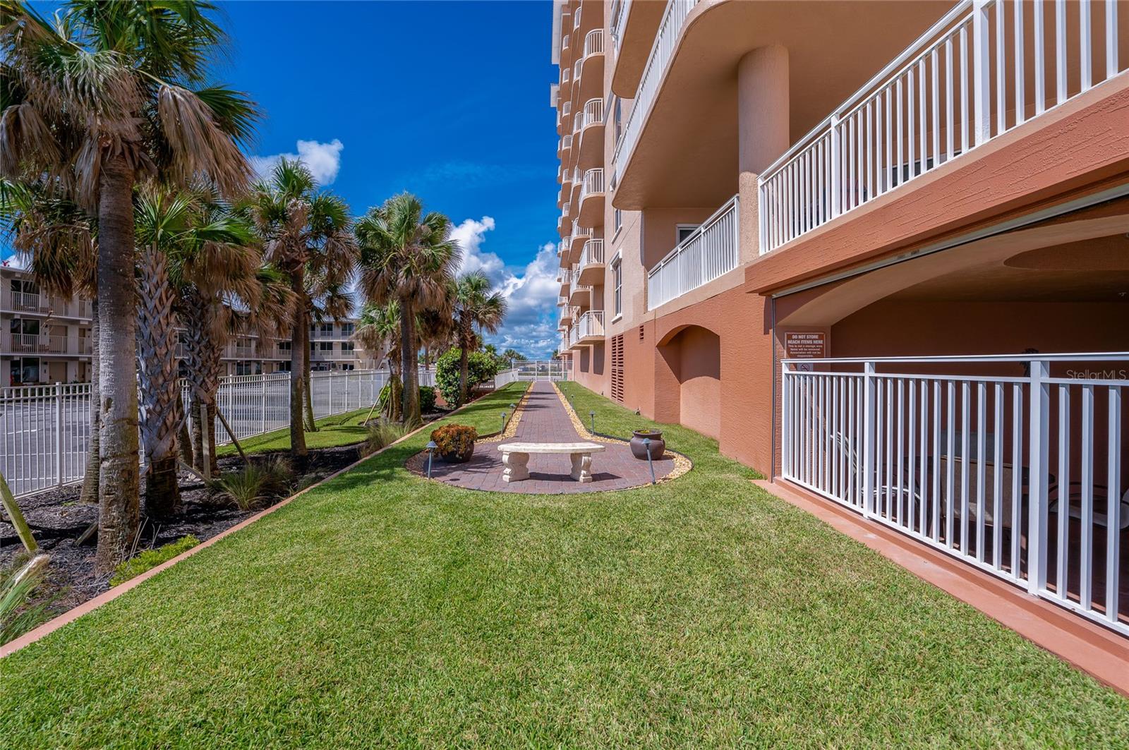 Image 43 of 49 For 3245 Atlantic Avenue 601