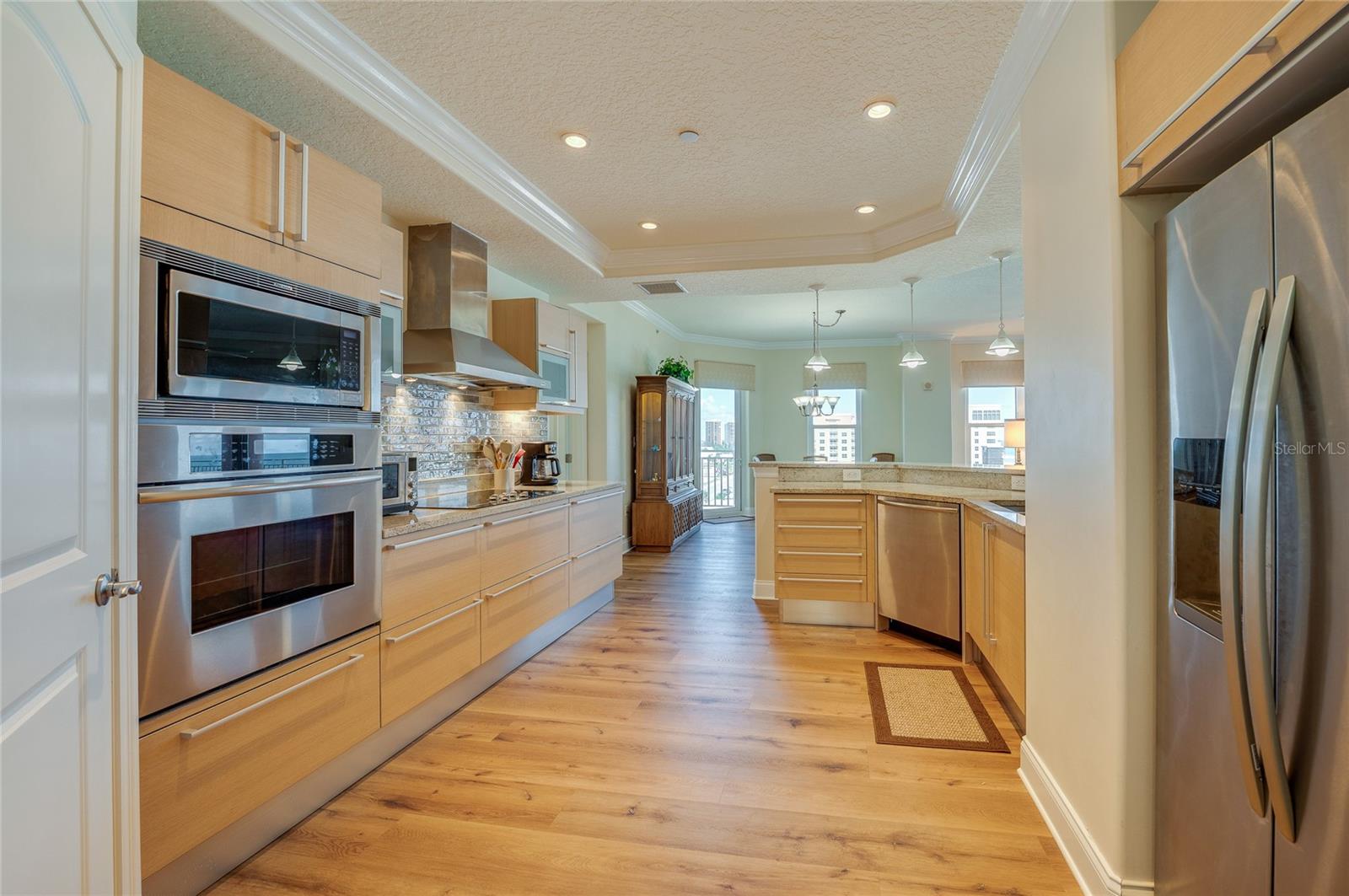 Image 9 of 49 For 3245 Atlantic Avenue 601