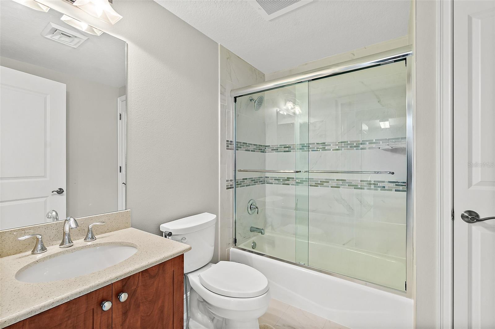 Image 28 of 46 For 2901 Atlantic Avenue 502
