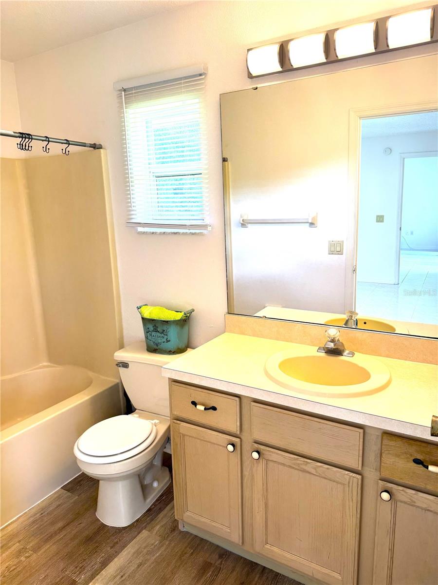 Image 15 of 20 For 2588 Academy Avenue