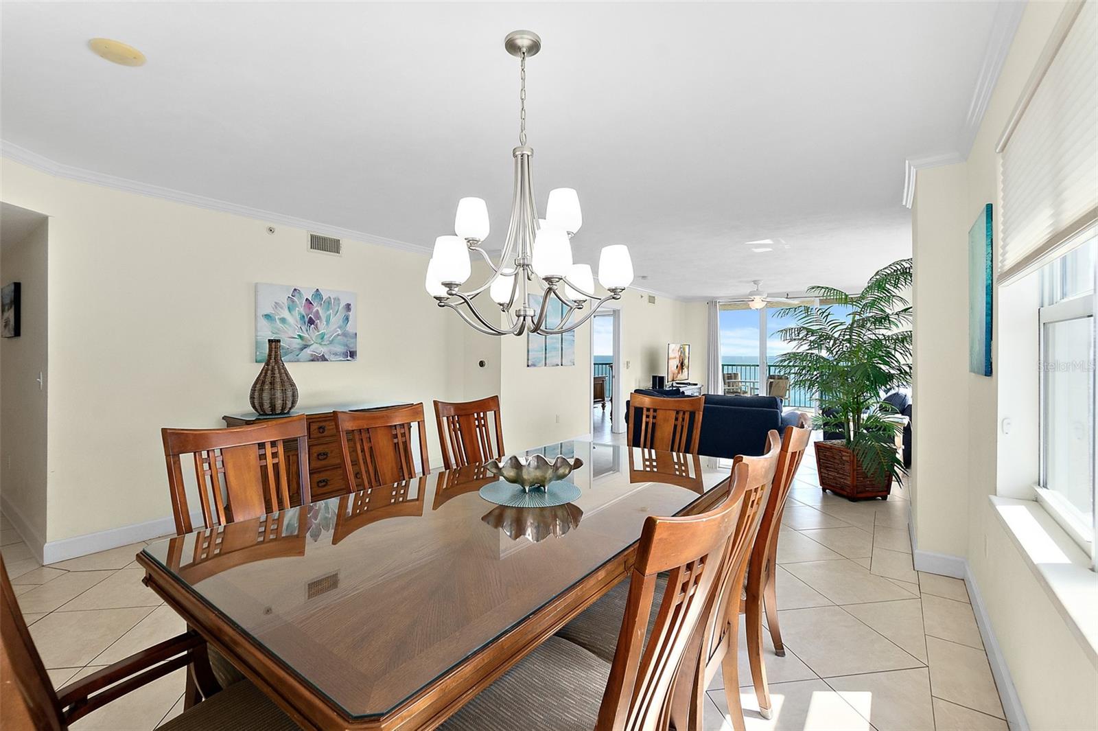 Image 9 of 64 For 3315 Atlantic Avenue 1108