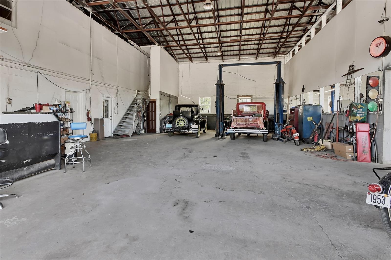 Image 3 of 35 For 309 Florida Avenue