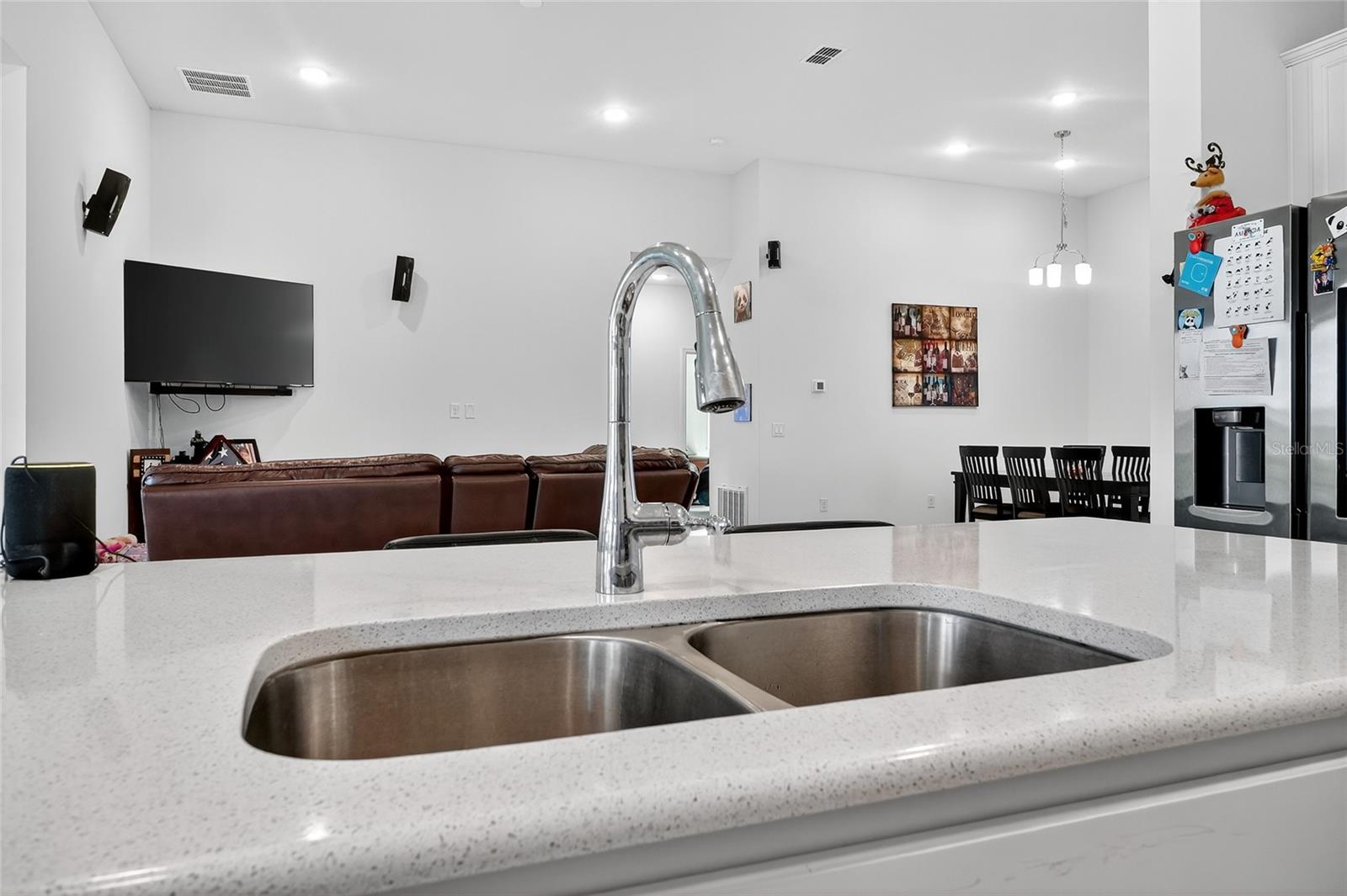 Image 14 of 58 For 4398 Lago Vista Drive