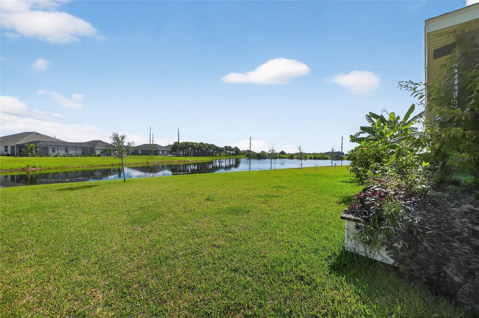 Image 43 of 58 For 4398 Lago Vista Drive