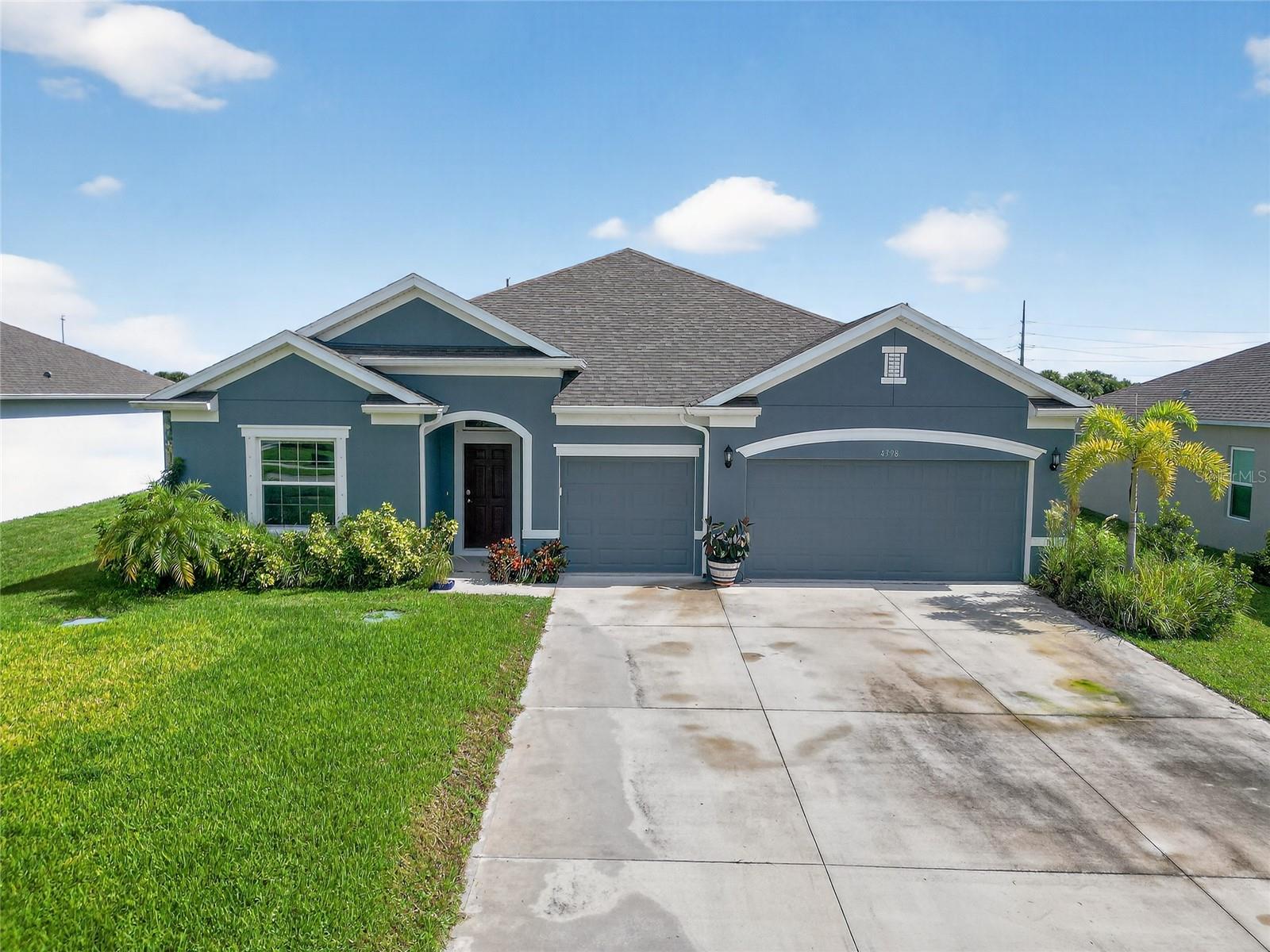 Image 45 of 58 For 4398 Lago Vista Drive