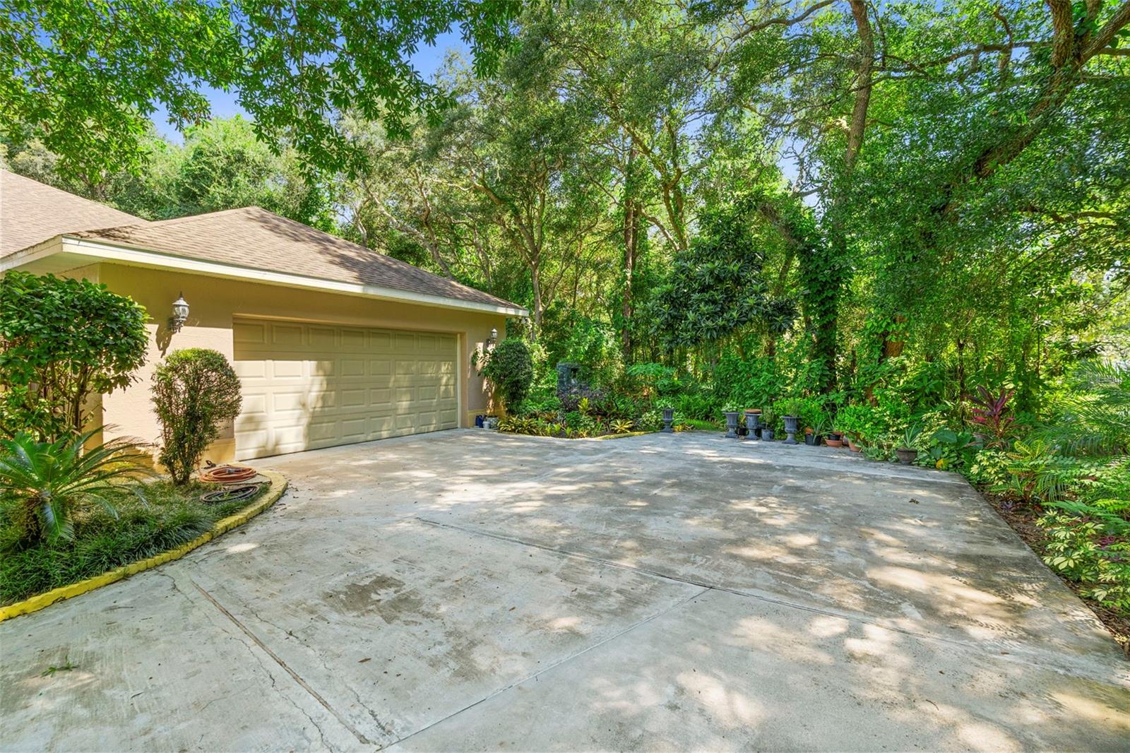 Image 43 of 53 For 1621 Timber Hills Drive