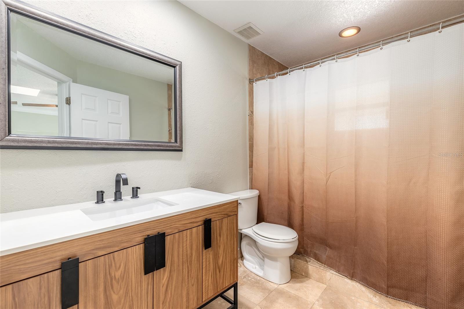 Image 10 of 51 For 1599 Courtland Boulevard
