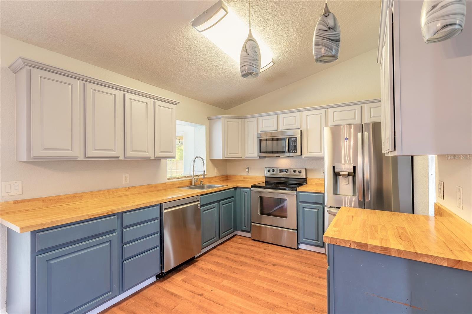 Image 15 of 51 For 1599 Courtland Boulevard