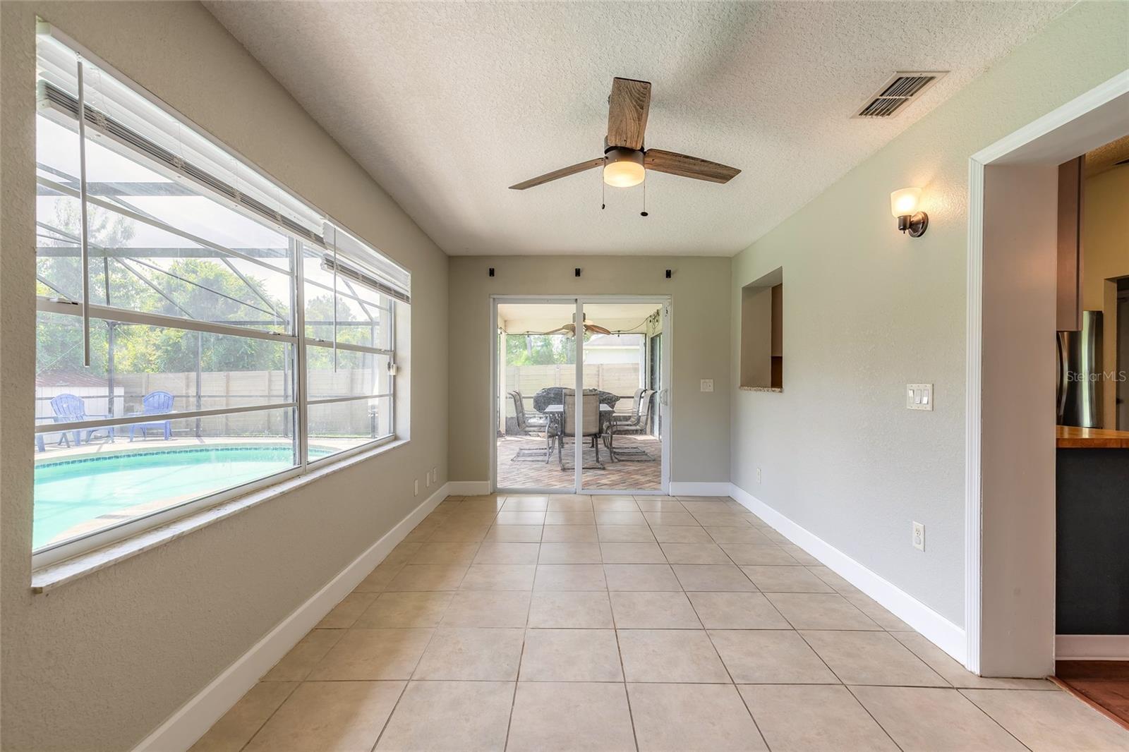 Image 30 of 51 For 1599 Courtland Boulevard