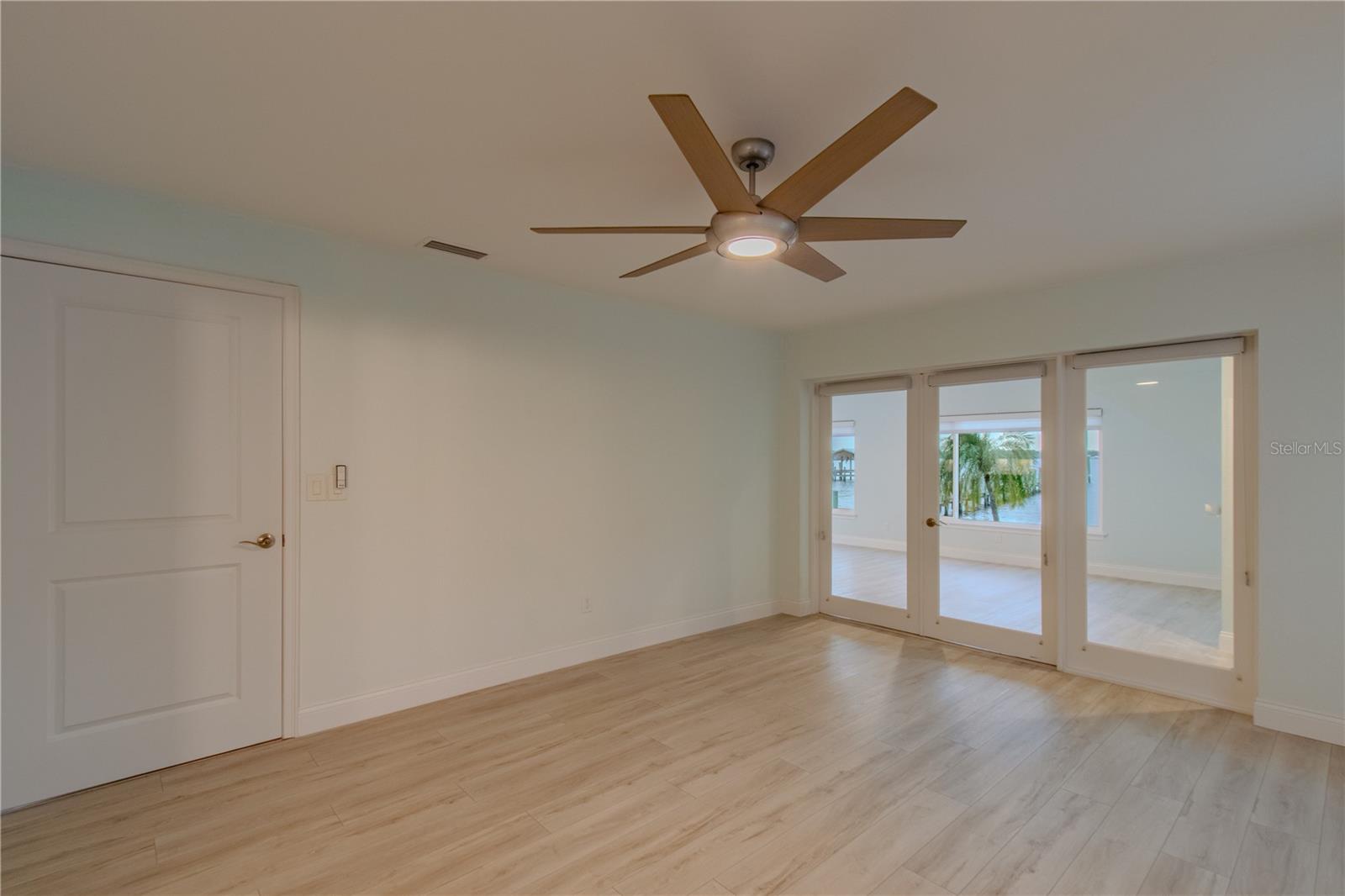 Image 41 of 54 For 3108 Peninsula Drive