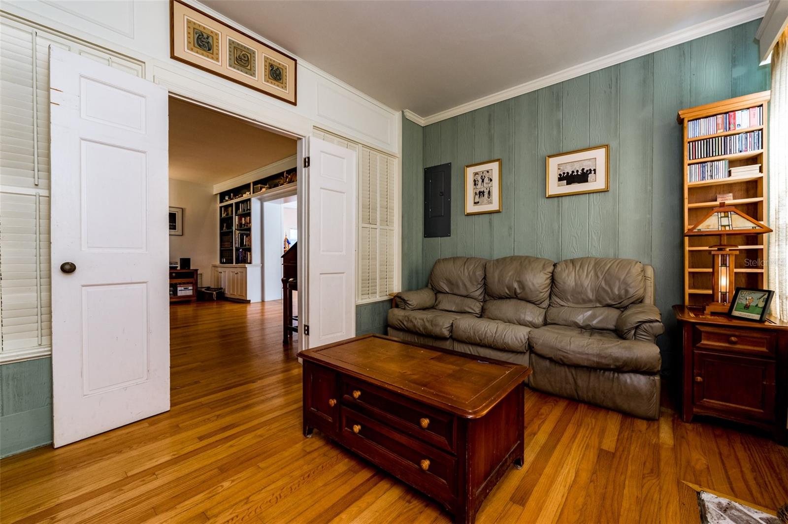 Image 15 of 55 For 307 John Anderson Drive
