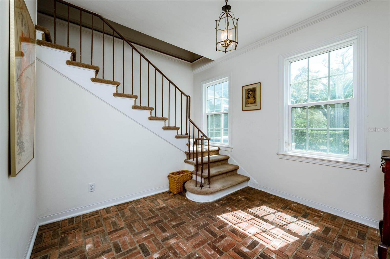 Image 18 of 55 For 307 John Anderson Drive