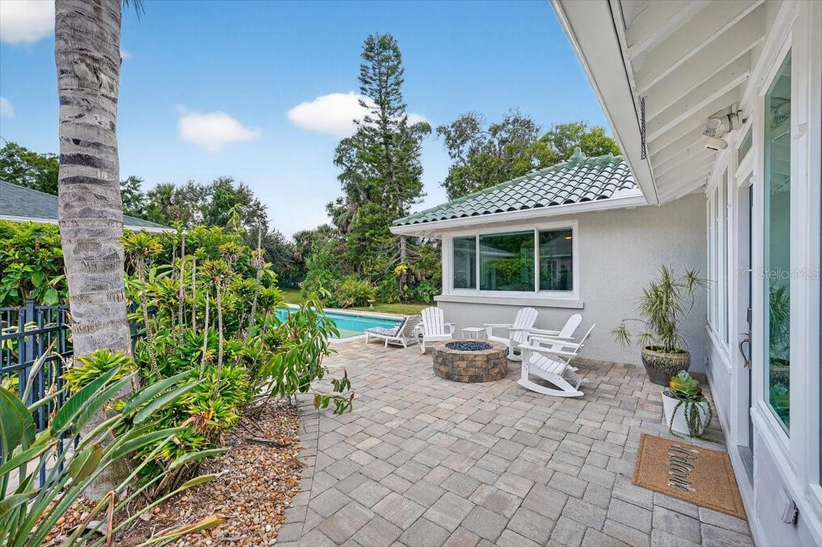 Image 30 of 63 For 1215 Peninsula Drive