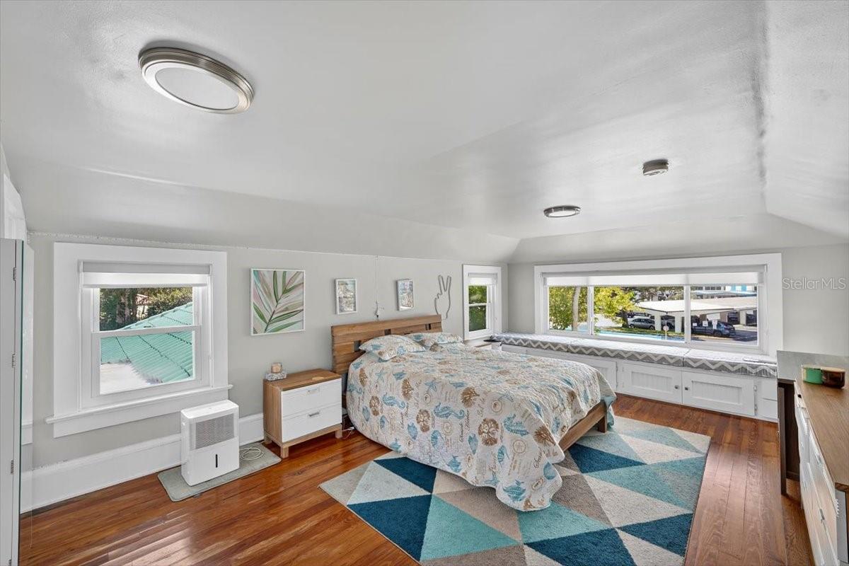 Image 60 of 63 For 1215 Peninsula Drive
