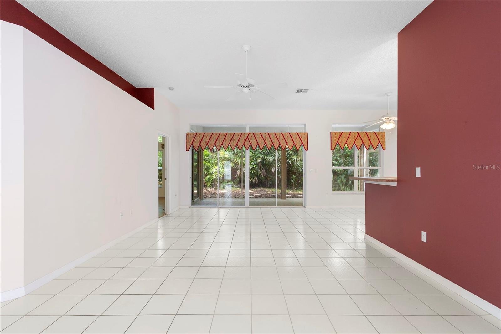 Image 29 of 34 For 2071 Friar Tuck Lane