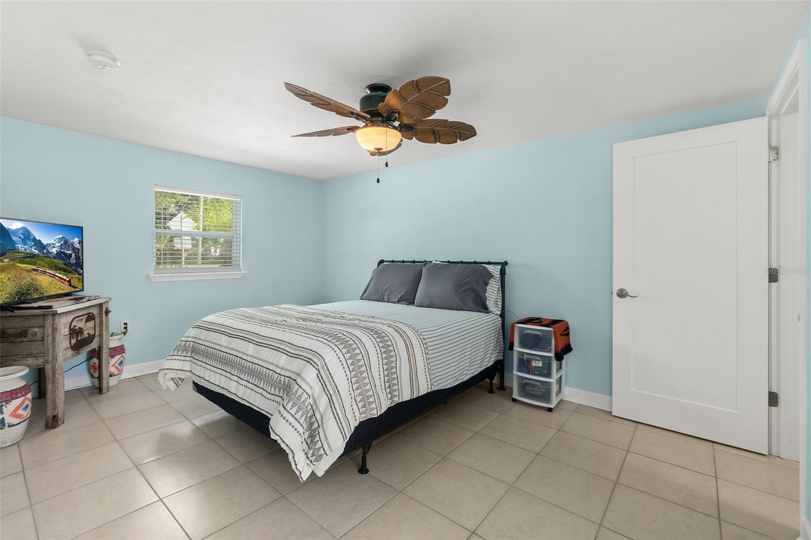 Image 10 of 33 For 700 Herbert Street