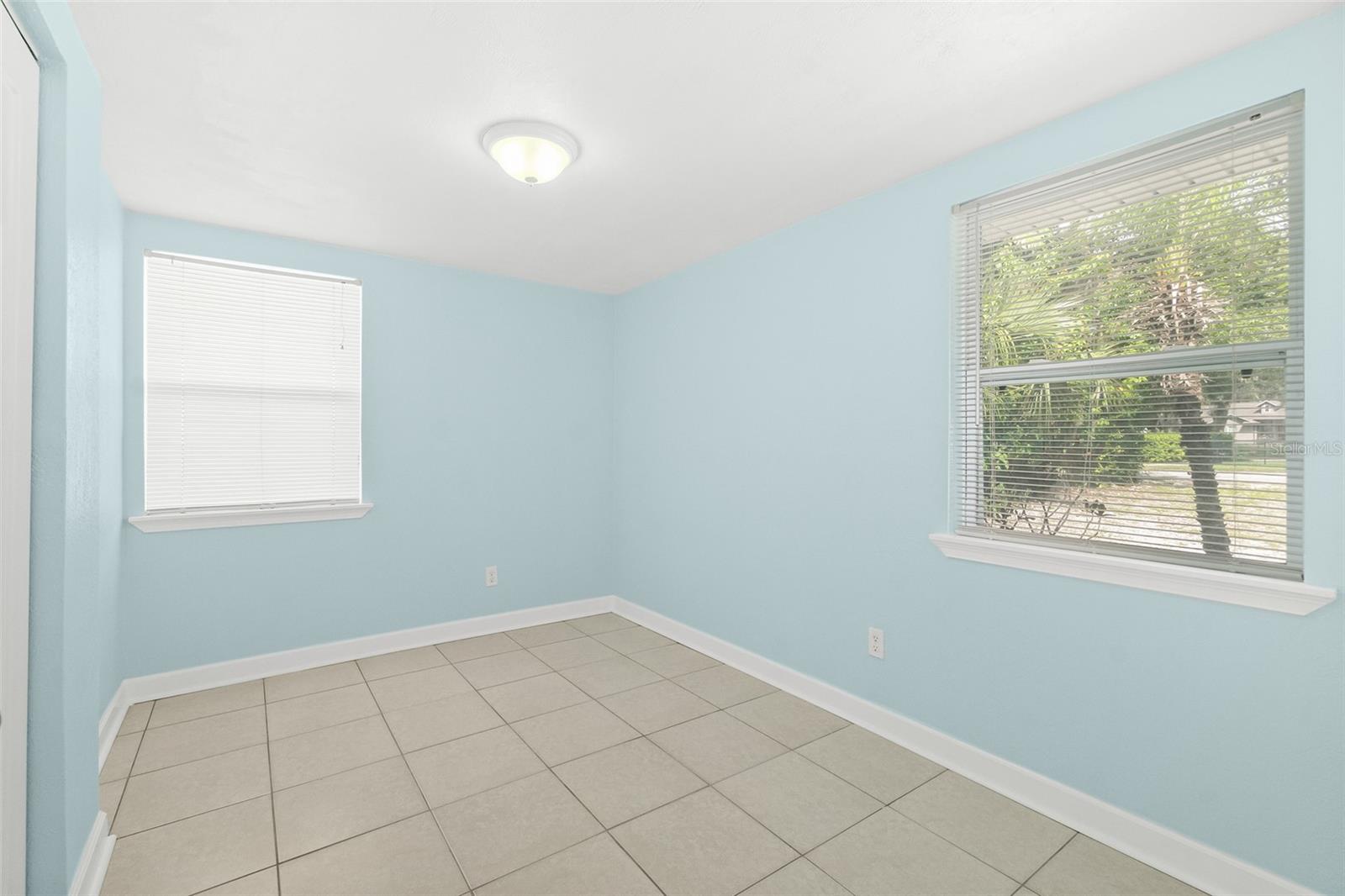 Image 16 of 33 For 700 Herbert Street
