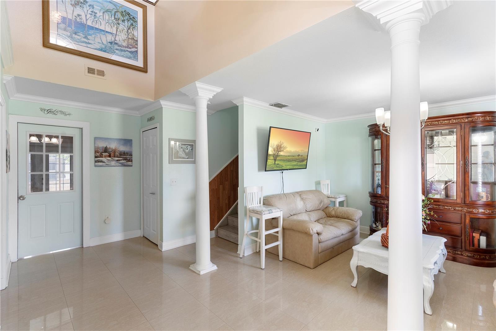 Image 3 of 39 For 1287 Voyager Street